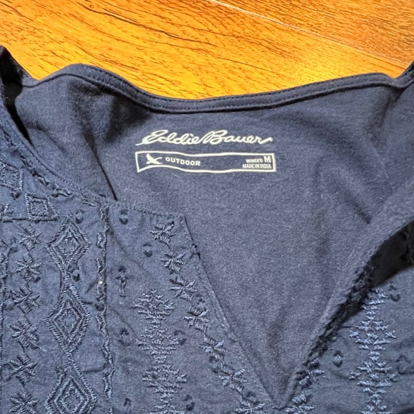 Eddie Bauer Outdoor - 3/4 Long Sleeve Navy Blue Embroidered Top - Size M - Picture 3 of 4